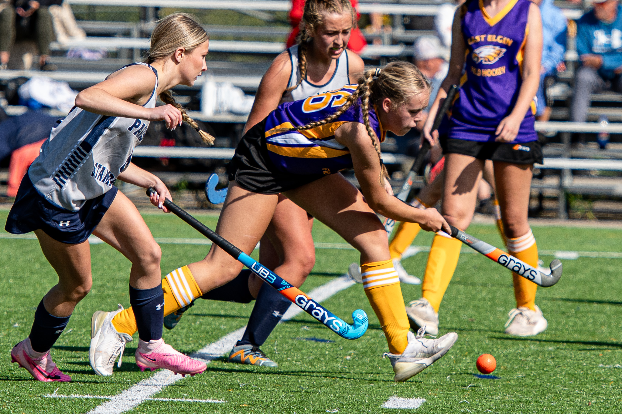 East Elgin Eagles Brinlee Duffield (16) breaks from Parkside Stampeders Mackenzie Korpan.