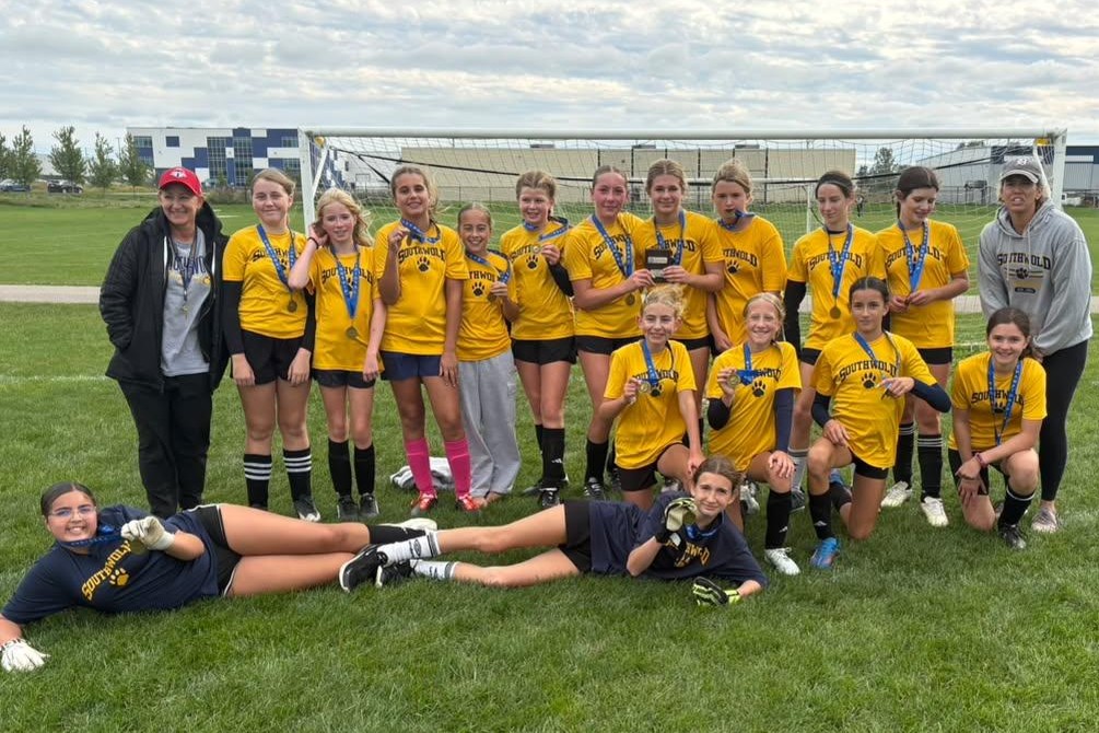 Southwold Cougars girls soccer team