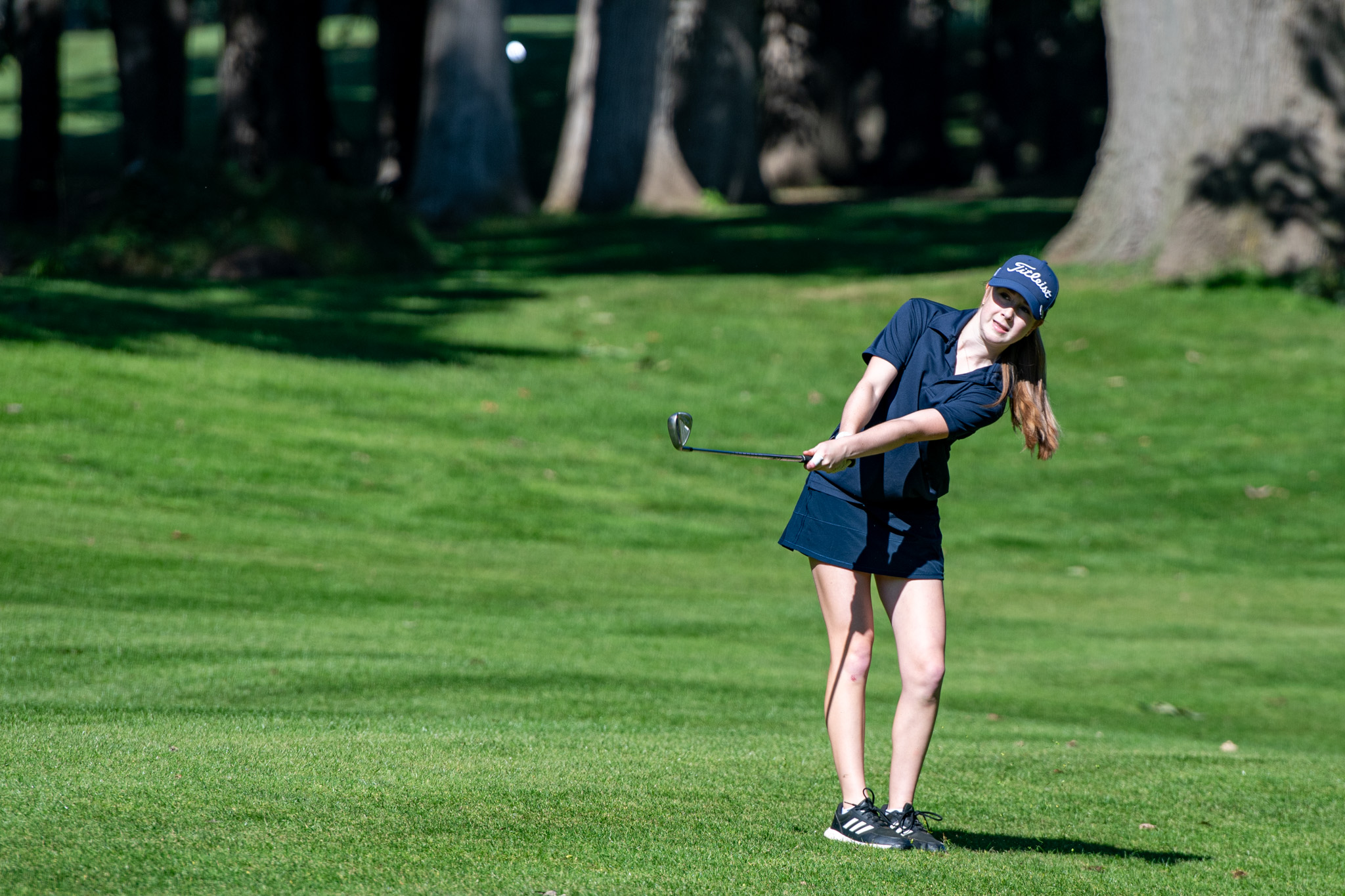 St. Joe's Rams Melissa Gillies chips the ball on to the greens.
